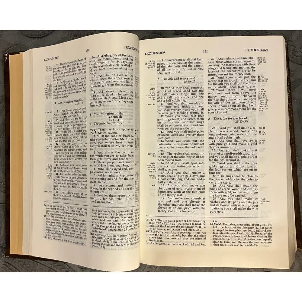 The Ryrie Study Bible New American Standard NASB 1978 Hard Back Red Letter Maps